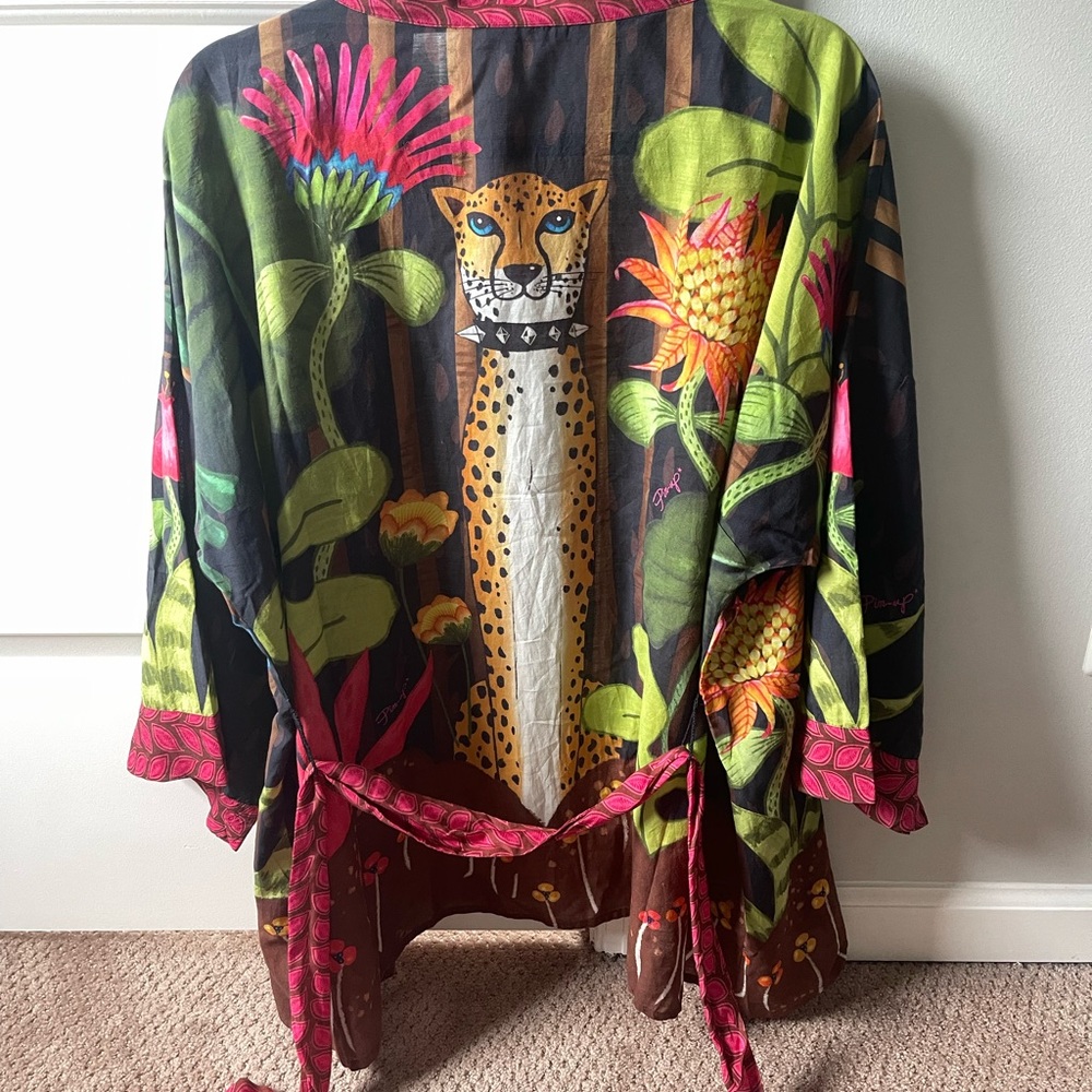 Pin Up Stars Kimono